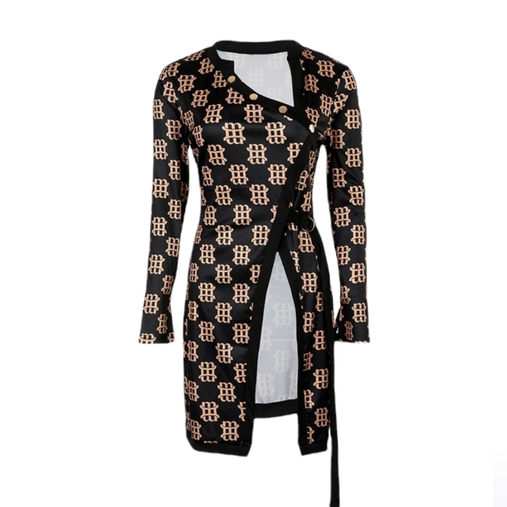 Letter Print Button Decor High Split Top (NWOT)‎ - image 2